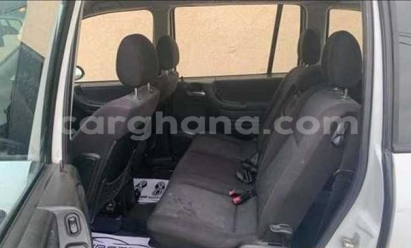 Buy Used Opel Zafira White Car in Accra in Greater Accra Buy Used Opel Zafira White Car in Accra in Greater Accra