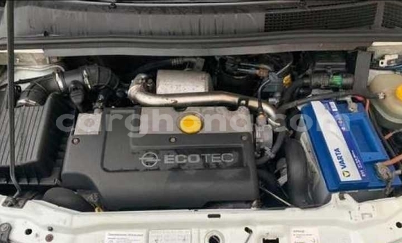 Buy Used Opel Zafira White Car in Accra in Greater Accra Buy Used Opel Zafira White Car in Accra in Greater Accra