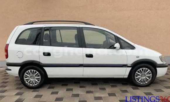 Buy Used Opel Zafira White Car in Accra in Greater Accra Buy Used Opel Zafira White Car in Accra in Greater Accra