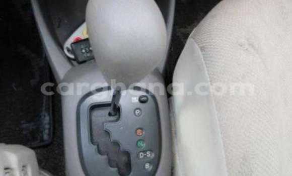 Buy Used Toyota Vitz White Car in Accra in Greater Accra Buy Used Toyota Vitz White Car in Accra in Greater Accra