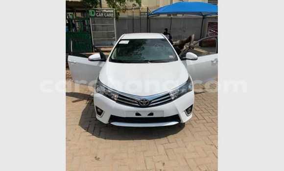 Buy Used Toyota Corolla White Car in Accra in Greater Accra