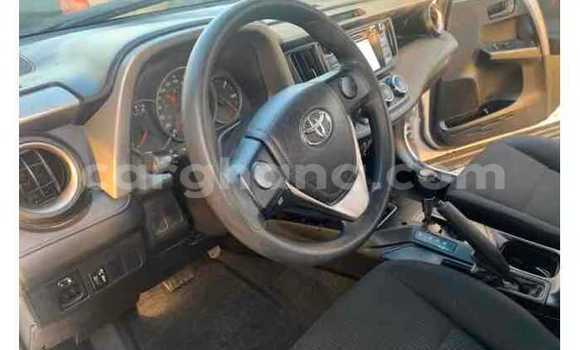 Buy Used Toyota RAV4 White Car in Accra in Greater Accra Buy Used Toyota RAV4 White Car in Accra in Greater Accra