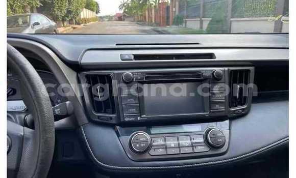 Sayi Na hannu Toyota RAV4 Red Mota in Accra a Greater Accra Sayi Na hannu Toyota RAV4 Red Mota in Accra a Greater Accra