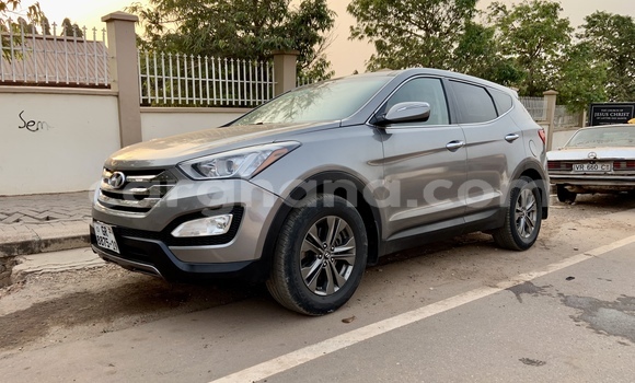 Buy Used Hyundai Santa Fe Brown Car in Accra in Greater Accra Buy Used Hyundai Santa Fe Brown Car in Accra in Greater Accra