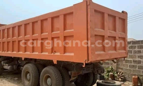 Ra Àlòkù Howo Sinotruck Miiran Ọkọ̀ akẹ́rù ńlá in Accra ni Greater Accra Ra Àlòkù Howo Sinotruck Miiran Ọkọ̀ akẹ́rù ńlá in Accra ni Greater Accra