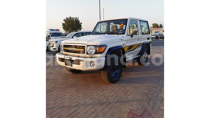 Big with watermark toyota land cruiser ashanti import dubai 41614