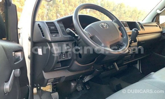 Buy Import Toyota Hiace White Car in Import - Dubai in Ashanti Buy Import Toyota Hiace White Car in Import - Dubai in Ashanti