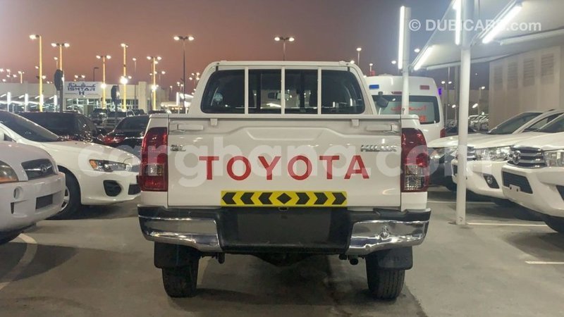 Big with watermark toyota hilux ashanti import dubai 41617