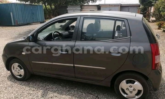 Sayi Na hannu Kia Morning Azurfa Mota in Accra a Greater Accra Sayi Na hannu Kia Morning Azurfa Mota in Accra a Greater Accra