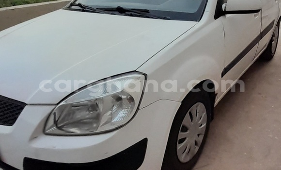 Buy Used Kia Rio White Car in Accra in Greater Accra