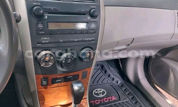 Sayi Na hannu Toyota Corolla Azurfa Mota in Accra a Greater Accra Sayi Na hannu Toyota Corolla Azurfa Mota in Accra a Greater Accra