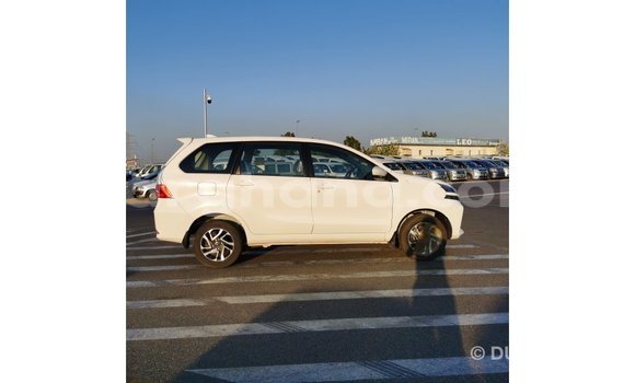 Buy Import Toyota Avanza White Car in Import - Dubai in Ashanti Buy Import Toyota Avanza White Car in Import - Dubai in Ashanti