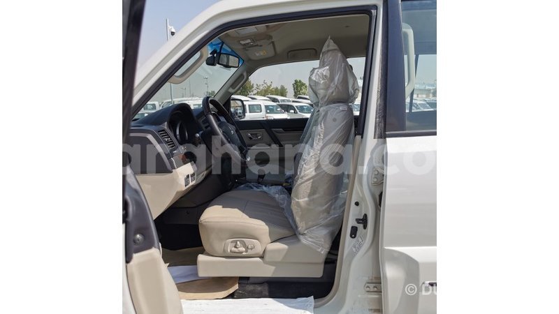 Big with watermark mitsubishi pajero ashanti import dubai 41659