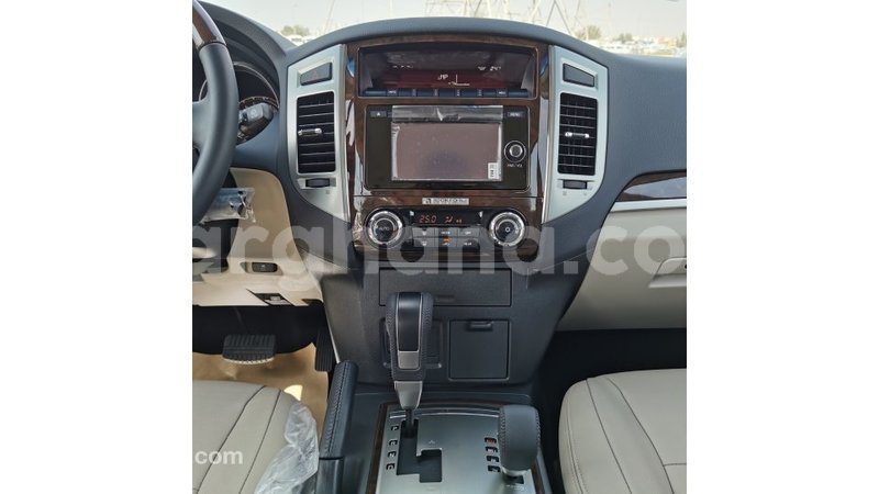 Big with watermark mitsubishi pajero ashanti import dubai 41659