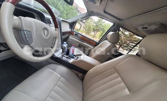 Ra Imported Lincoln Navigator funfun Ọkọ̀ in Ho ni Volta Ra Imported Lincoln Navigator funfun Ọkọ̀ in Ho ni Volta