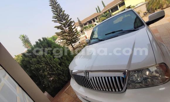 Ra Imported Lincoln Navigator funfun Ọkọ̀ in Ho ni Volta Ra Imported Lincoln Navigator funfun Ọkọ̀ in Ho ni Volta