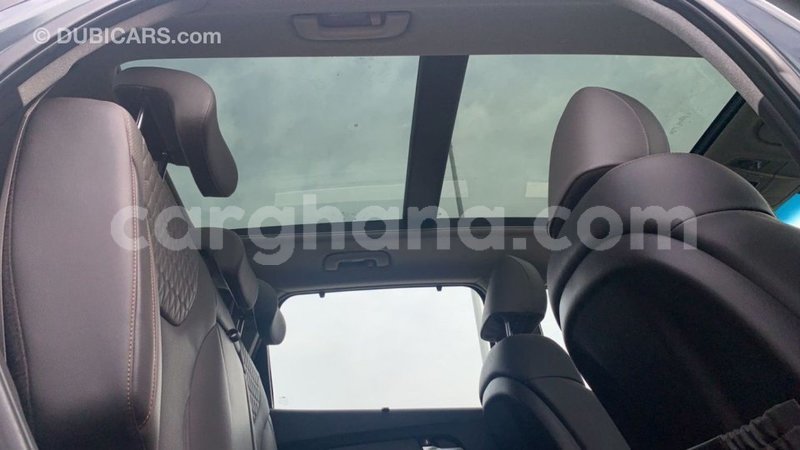 Big with watermark hyundai santa fe ashanti import dubai 41672