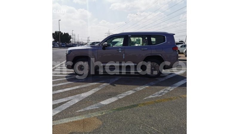 Big with watermark toyota land cruiser ashanti import dubai 41675