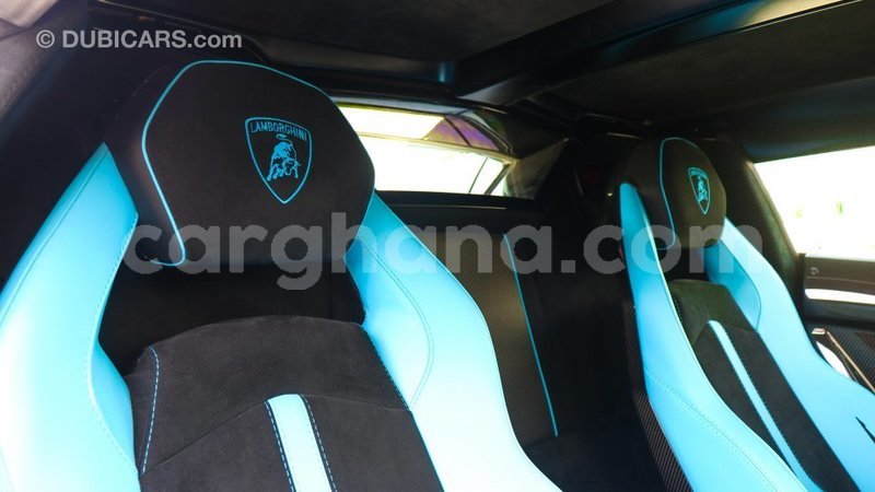 Big with watermark lamborghini aventador ashanti import dubai 41676