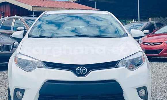 Buy Used Toyota Corolla White Car in Accra in Greater Accra Buy Used Toyota Corolla White Car in Accra in Greater Accra