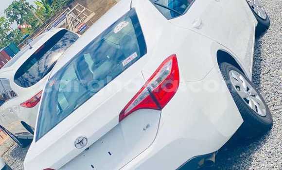 Buy Used Toyota Corolla White Car in Accra in Greater Accra Buy Used Toyota Corolla White Car in Accra in Greater Accra