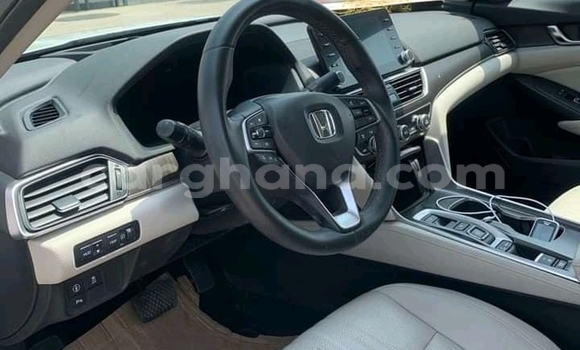 Buy Used Honda Accord White Car in Accra in Greater Accra Buy Used Honda Accord White Car in Accra in Greater Accra