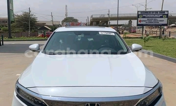 Buy Used Honda Accord White Car in Accra in Greater Accra Buy Used Honda Accord White Car in Accra in Greater Accra