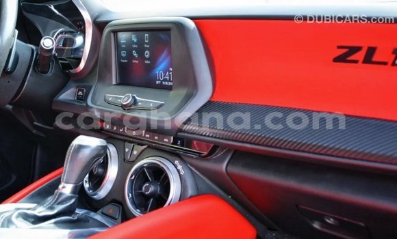 Ra Imported Chevrolet Camaro funfun Ọkọ̀ in Import - Dubai ni Ashanti Ra Imported Chevrolet Camaro funfun Ọkọ̀ in Import - Dubai ni Ashanti