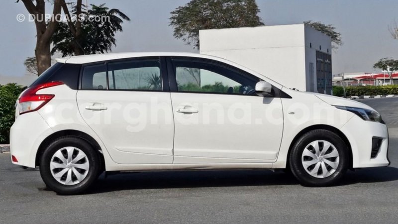 Big with watermark toyota yaris ashanti import dubai 41712