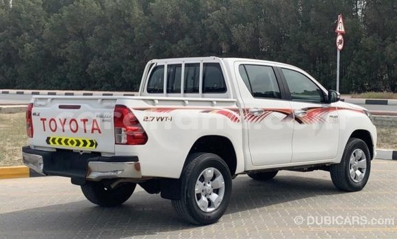 Ra Imported Toyota Hilux funfun Ọkọ̀ in Import - Dubai ni Ashanti Ra Imported Toyota Hilux funfun Ọkọ̀ in Import - Dubai ni Ashanti