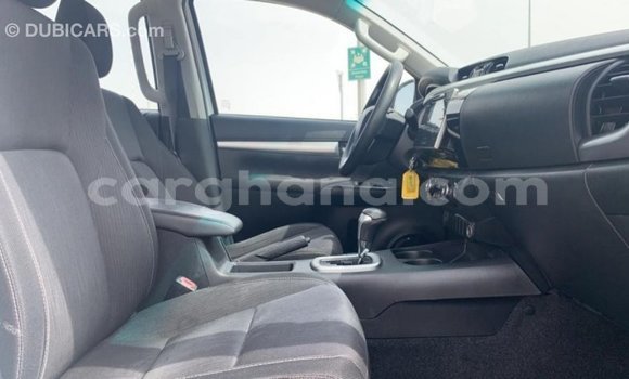 Ra Imported Toyota Hilux funfun Ọkọ̀ in Import - Dubai ni Ashanti Ra Imported Toyota Hilux funfun Ọkọ̀ in Import - Dubai ni Ashanti