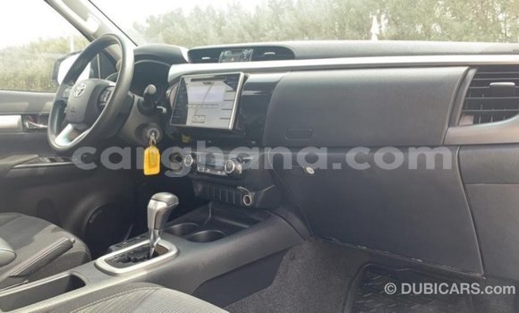 Ra Imported Toyota Hilux funfun Ọkọ̀ in Import - Dubai ni Ashanti Ra Imported Toyota Hilux funfun Ọkọ̀ in Import - Dubai ni Ashanti