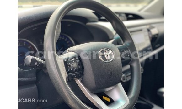Ra Imported Toyota Hilux funfun Ọkọ̀ in Import - Dubai ni Ashanti Ra Imported Toyota Hilux funfun Ọkọ̀ in Import - Dubai ni Ashanti