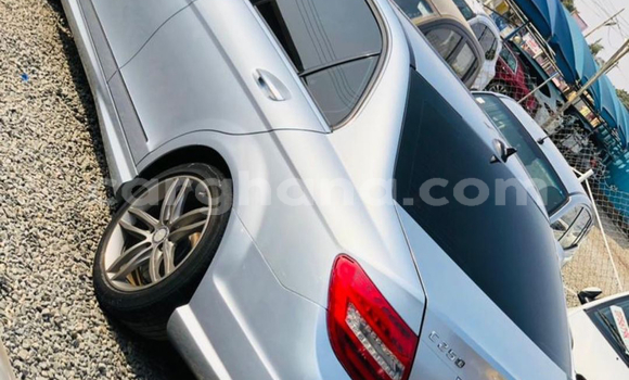 Sayi Na hannu Mercedes‒Benz C–Class Blue Mota in Tema a Greater Accra Sayi Na hannu Mercedes‒Benz C–Class Blue Mota in Tema a Greater Accra