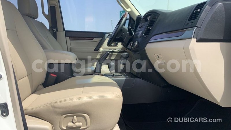 Big with watermark mitsubishi pajero ashanti import dubai 41726