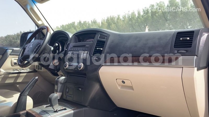 Big with watermark mitsubishi pajero ashanti import dubai 41726