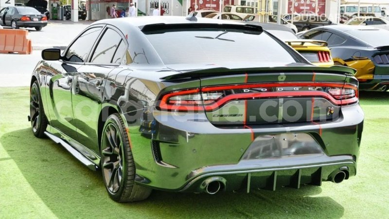 Big with watermark dodge charger ashanti import dubai 41728