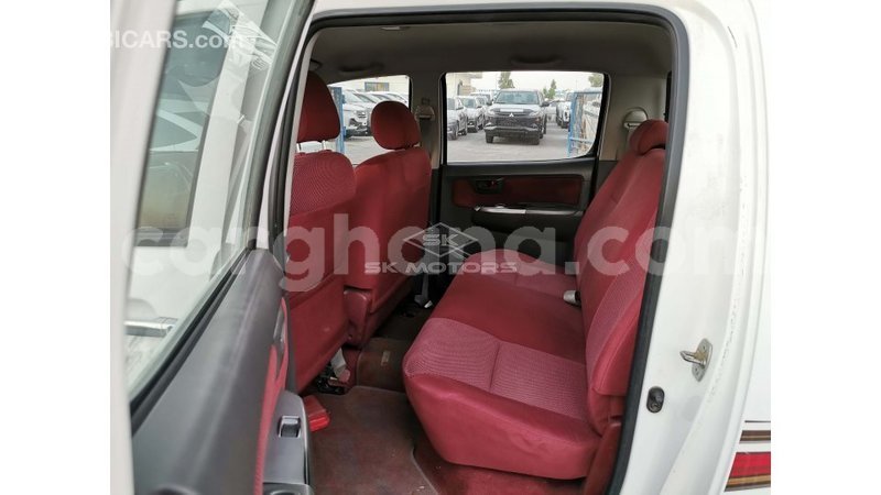 Big with watermark toyota hilux ashanti import dubai 41773