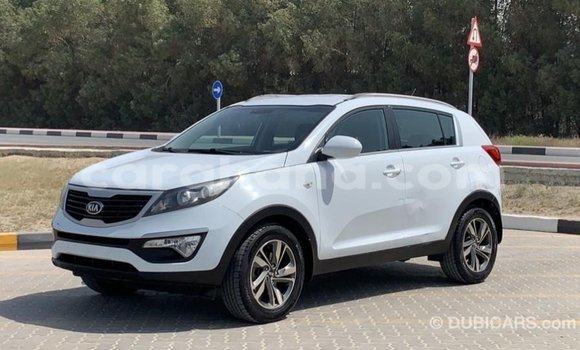 Ra Imported Kia Sportage funfun Ọkọ̀ in Import - Dubai ni Ashanti Ra Imported Kia Sportage funfun Ọkọ̀ in Import - Dubai ni Ashanti