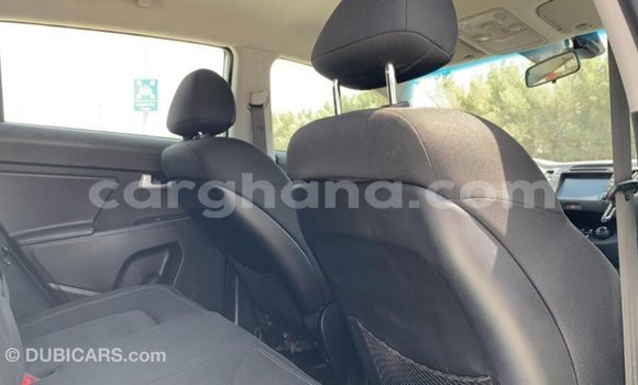 Ra Imported Kia Sportage funfun Ọkọ̀ in Import - Dubai ni Ashanti Ra Imported Kia Sportage funfun Ọkọ̀ in Import - Dubai ni Ashanti