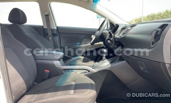 Ra Imported Kia Sportage funfun Ọkọ̀ in Import - Dubai ni Ashanti Ra Imported Kia Sportage funfun Ọkọ̀ in Import - Dubai ni Ashanti