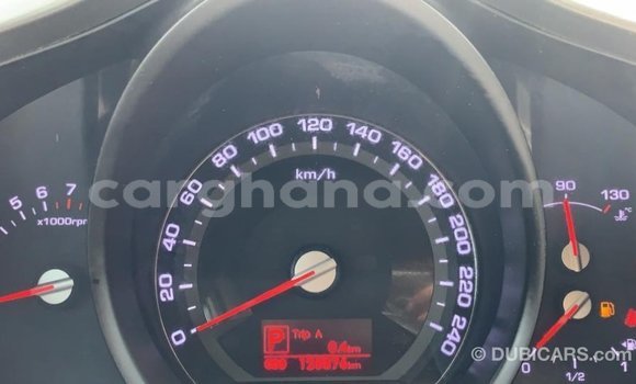 Ra Imported Kia Sportage funfun Ọkọ̀ in Import - Dubai ni Ashanti Ra Imported Kia Sportage funfun Ọkọ̀ in Import - Dubai ni Ashanti