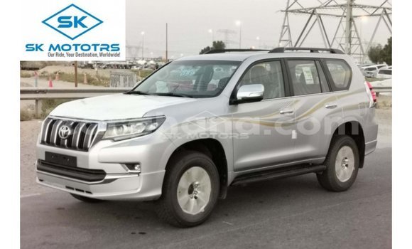 Ra Imported Toyota Prado Miiran Ọkọ̀ in Import - Dubai ni Ashanti
