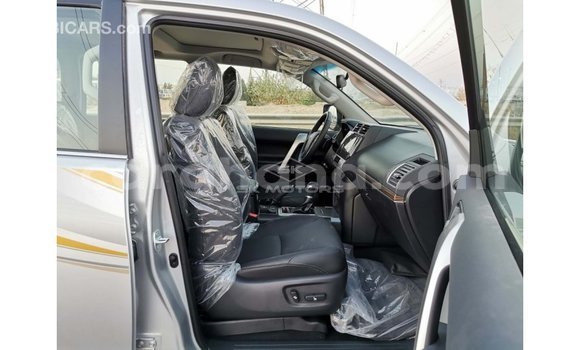 Ra Imported Toyota Prado Miiran Ọkọ̀ in Import - Dubai ni Ashanti Ra Imported Toyota Prado Miiran Ọkọ̀ in Import - Dubai ni Ashanti