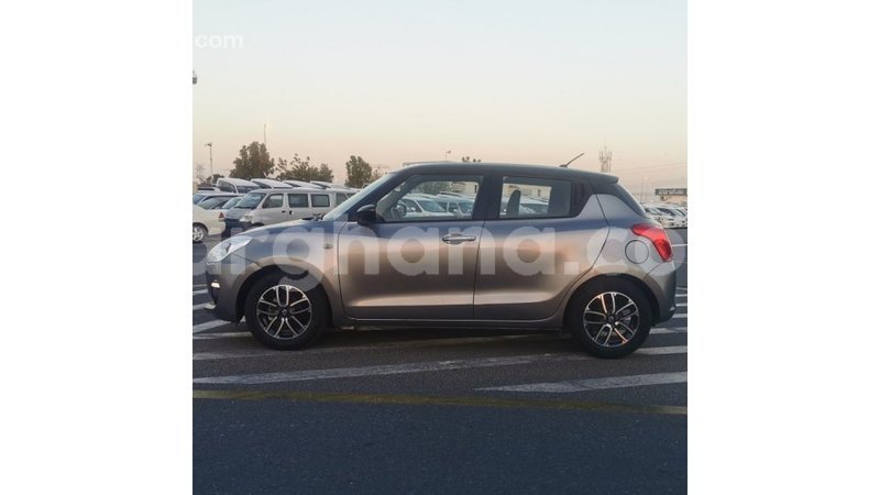 Big with watermark suzuki swift ashanti import dubai 41778