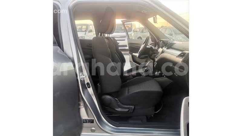 Big with watermark suzuki swift ashanti import dubai 41778