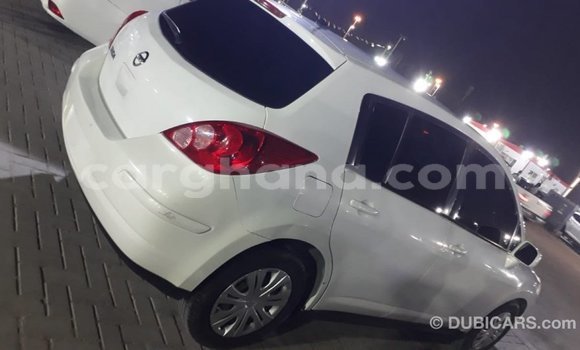 Ra Imported Nissan Tiida funfun Ọkọ̀ in Import - Dubai ni Ashanti Ra Imported Nissan Tiida funfun Ọkọ̀ in Import - Dubai ni Ashanti