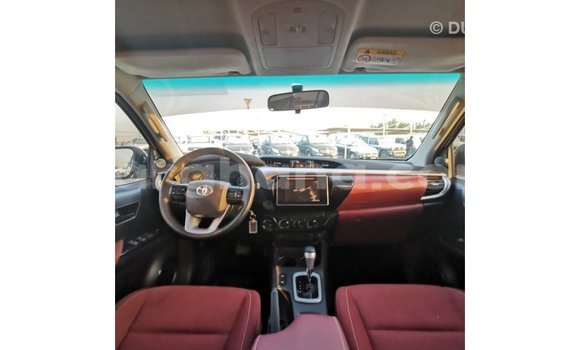 Ra Imported Toyota Hilux funfun Ọkọ̀ in Import - Dubai ni Ashanti Ra Imported Toyota Hilux funfun Ọkọ̀ in Import - Dubai ni Ashanti