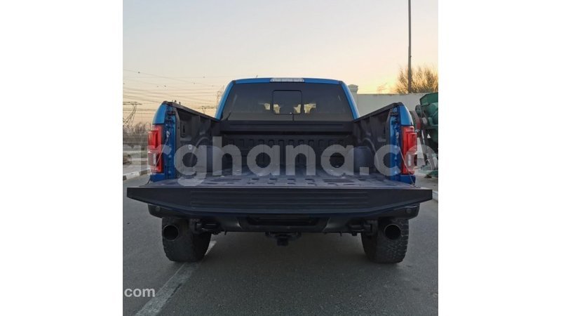 Big with watermark ford club wagon ashanti import dubai 41785