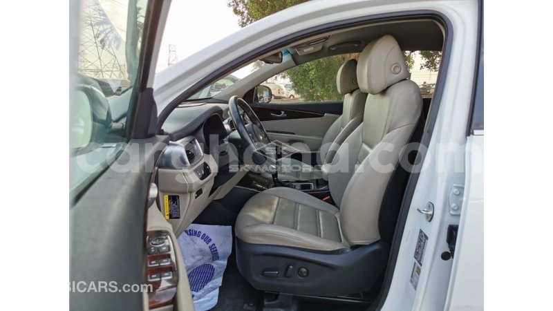 Big with watermark kia sorento ashanti import dubai 41786